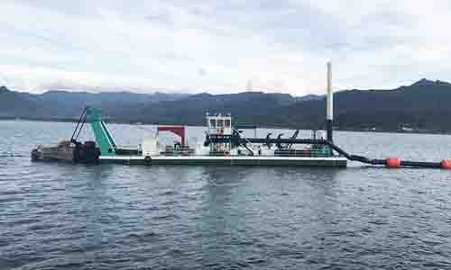 Cutter suction dredger in the Philippines